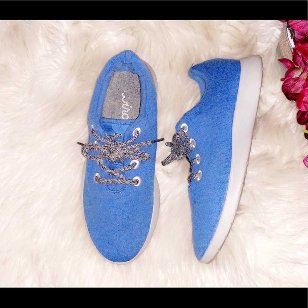 ALLBIRDS Blue Men’s Wool Runner Sneaker - Picture 2 of 7